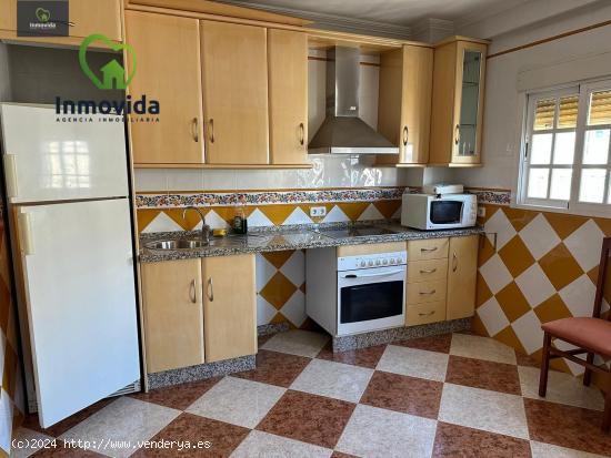 Gran piso en zona Sagunto - CORDOBA