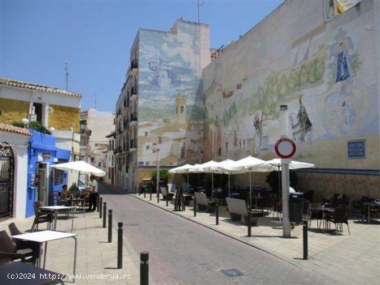 Local Commercial en Buen estado, cerca de la Plaza Mayor en Calpe - ALICANTE