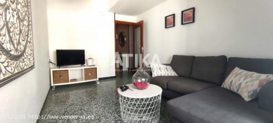  PISO A LA VENTA EN AMPLIA AVENIDA - VALENCIA 