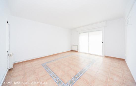 PISO EN VENTA EN BARCELONA ZONA LA TEIXONERA - BARCELONA