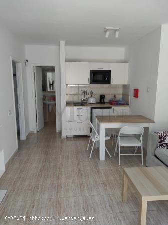 SE VENDE APARTAMENTO, EN COMPLEJO ALISIOS - LAS PALMAS