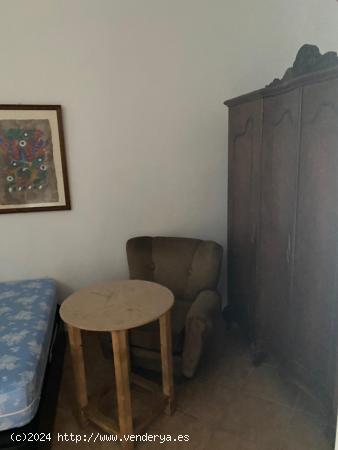 HABITACIONES PARA CHICA ESTUDIAANTE - MURCIA