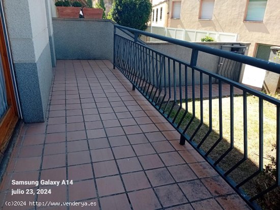 Unifamiliar adosada en venta  en Torrelles de Foix - Barcelona