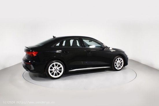 Audi A3 AUDI A3 Sedán 35TDI S line Stronic - 