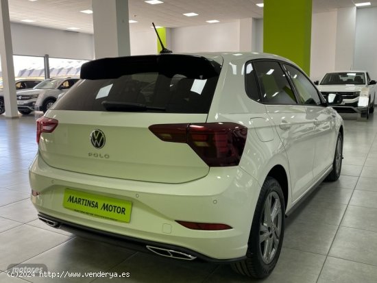 Volkswagen Polo R-Line 1.0 TSI 70kW (95CV) de 2022 con 29.000 Km por 19.800 EUR. en Malaga