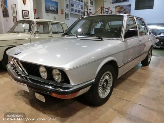 BMW 518 E12 de 1980 por 8.000 EUR. en Valencia