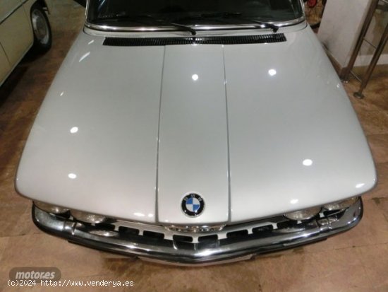 BMW 518 E12 de 1980 por 8.000 EUR. en Valencia