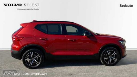 Volvo XC40 XC40 Plus, B3 mild hybrid, Gasolina, Dark de 2023 con 19.134 Km por 38.400 EUR. en Murcia