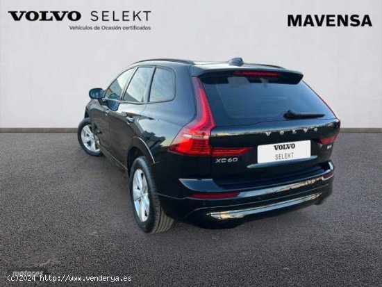 Volvo XC 60 XC60 Essential, B4 (diesel), Diesel de 2022 con 18.176 Km por 41.500 EUR. en Badajoz