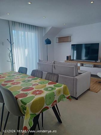 Apartamento vacacional 150 m del mar Santiago de la Ribera - MURCIA