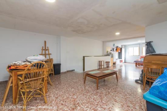 Se vende y alquila local dúplex en Altabix!!!!!! - ALICANTE