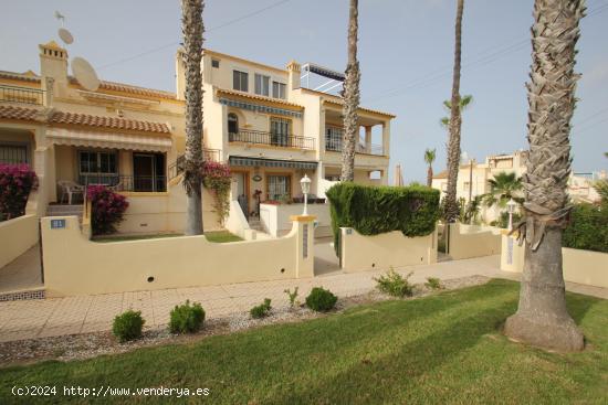  Exclusivo duplex de tres dormitorios al lado del campo de golf de Villamartin. - ALICANTE 