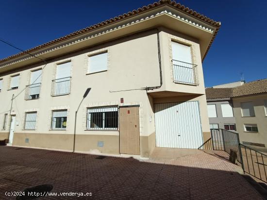 DUPLEX LUMINOSO EN ALHAMA DE MURCIA - MURCIA