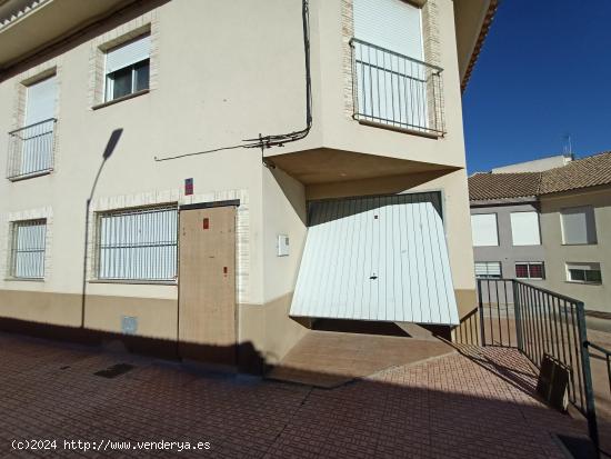 DUPLEX LUMINOSO EN ALHAMA DE MURCIA - MURCIA