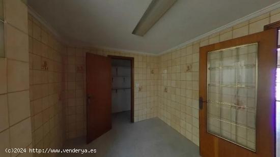 Piso en venta en Guardamar Del Segura, Alicante - ALICANTE