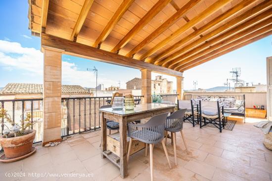 Ático en el Centro de Manacor con Terraza y Porche - BALEARES