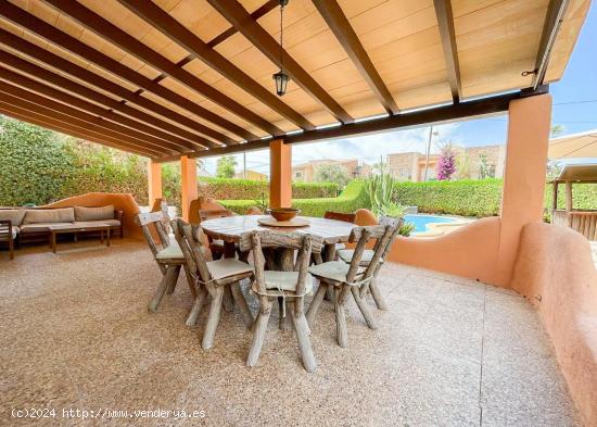 CASA CON PISCINA EN CALA PI - BALEARES