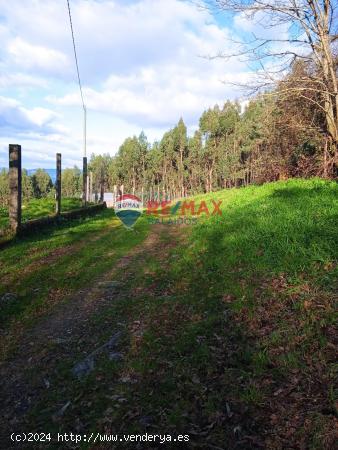 Terreno en venta en Trasouteiro Barrio Iglesia Trasmañó, Redondela - PONTEVEDRA