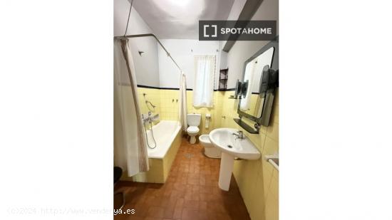 1 dormitorio en piso compartido en Valladolid - VALLADOLID