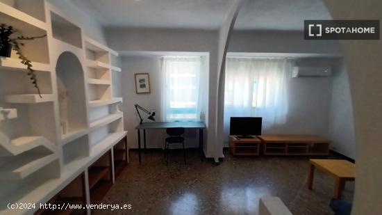 Apartamento entero de 1 dormitorio en València - VALENCIA