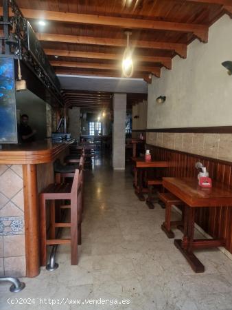 TRASPASO DE UN BAR CON TERRAZA A POCOS METROS DE PLAZA DEL CHARCO - SANTA CRUZ DE TENERIFE