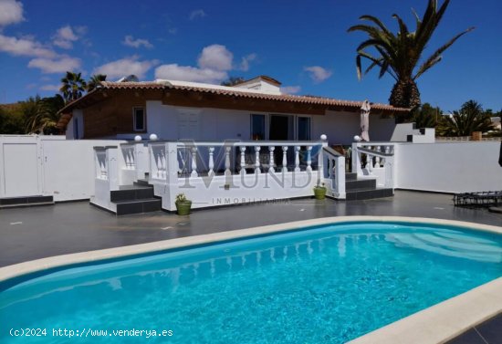 LUXURY VILLA IN PARQUE HOLANDÉS