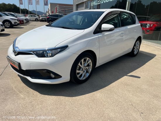 Toyota Auris 1.8 HYBRID ACTIVE - Granollers