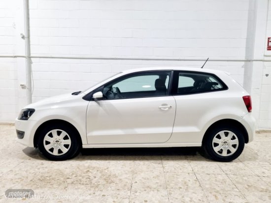 Volkswagen Polo 1.2 advance de 2011 con 98.000 Km por 7.000 EUR. en Sevilla