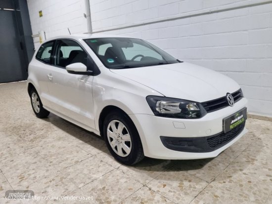 Volkswagen Polo 1.2 advance de 2011 con 98.000 Km por 7.000 EUR. en Sevilla