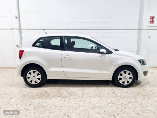 Volkswagen Polo 1.2 advance de 2011 con 98.000 Km por 7.000 EUR. en Sevilla