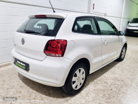 Volkswagen Polo 1.2 advance de 2011 con 98.000 Km por 7.000 EUR. en Sevilla