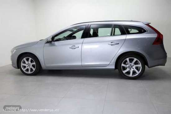 Volvo V 60 1.6 D2 Basico Auto de 2014 con 178.766 Km por 11.500 EUR. en Valencia