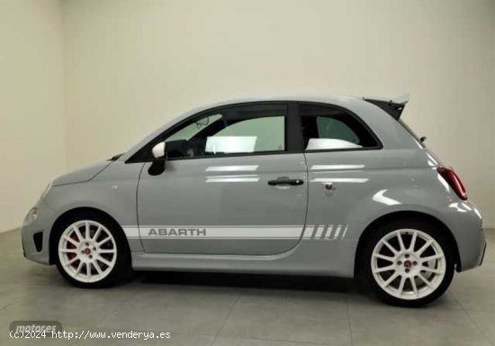 Abarth 500 695 1.4 16v T-Jet 132kW (180 CV) de 2022 con 40 Km por 35.200 EUR. en Valencia