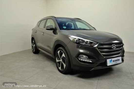 Hyundai Tucson 2.0 CRDi 136cv BlueDrive Tecno Sky 4x2 de 2016 con 111.635 Km por 18.990 EUR. en Vale