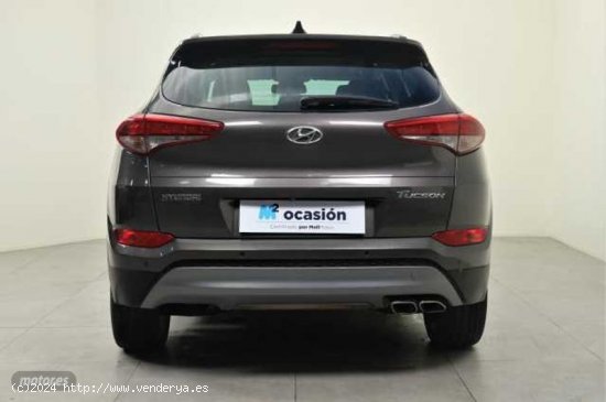 Hyundai Tucson 2.0 CRDi 136cv BlueDrive Tecno Sky 4x2 de 2016 con 111.635 Km por 18.990 EUR. en Vale