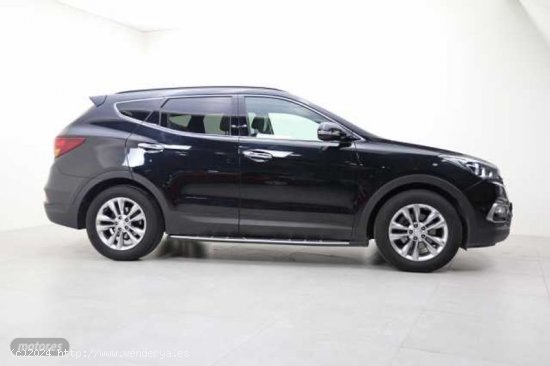 Hyundai Santa Fe 2.2 CRDi Tecno Auto 4x2 7S de 2016 con 70.623 Km por 23.990 EUR. en Valencia