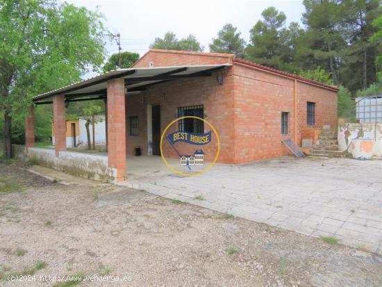 OPORTUNIDAD!!CASA DE CAMPO EN LA SIERRA MARIOLA DE BOCAIRENT(VALENCIA) - VALENCIA