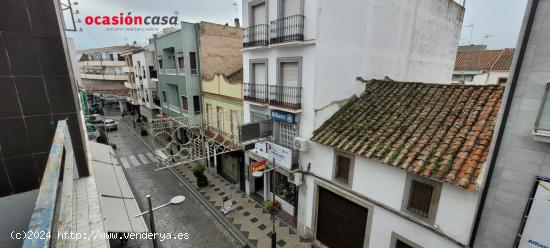  SE VENDE PISO CENTRICO PARA REFORMAR - CORDOBA 