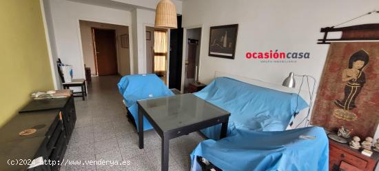 SE VENDE PISO CENTRICO PARA REFORMAR - CORDOBA