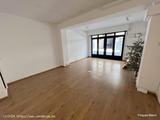 Local Comercial de 45m2 - BARCELONA