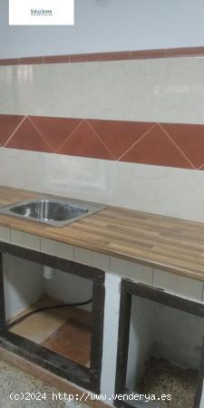 PARCELA CON VIVIENDA, PISCINA Y NAVES EN VILLALGORDO DEL JÚCAR - ALBACETE