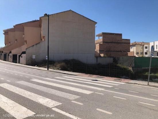  Solar Urbano en Camino de Santa Fe de Belicena - GRANADA 