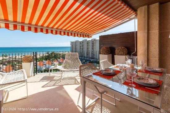 ALQUILER DE ATICO CON VISTAS AL MAR - VALENCIA