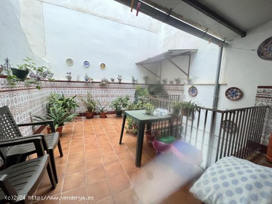 EN EXCLUSIVA CASA EN ALAMEDA PUEBLO CON GARAJE DOBLE¡¡¡¡¡¡¡¡¡¡¡¡ - MALAGA