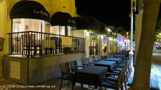 Restaurante en 1a linea de playa, Puerto marina, Benalmadena - MALAGA