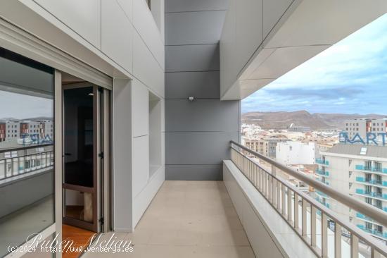 Piso Dúplex con vistas al mar, Mesa y López, en Alquiler - LAS PALMAS