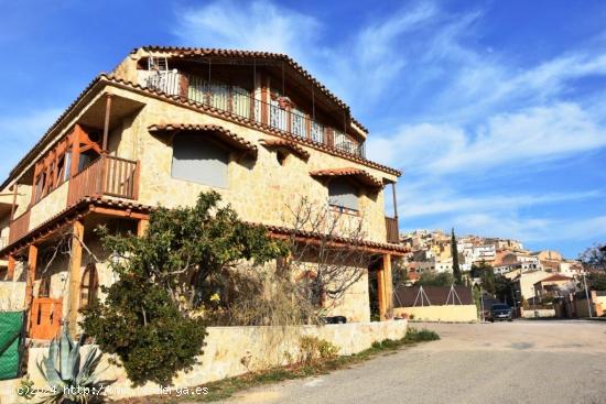 Se Vende en Horta de Sant Joan - TARRAGONA