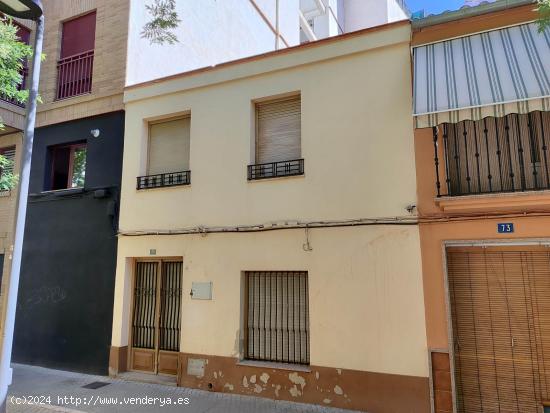 CASA UNIFAMILIAR MUY CENTRICA PARA REFORMAR - ALBACETE