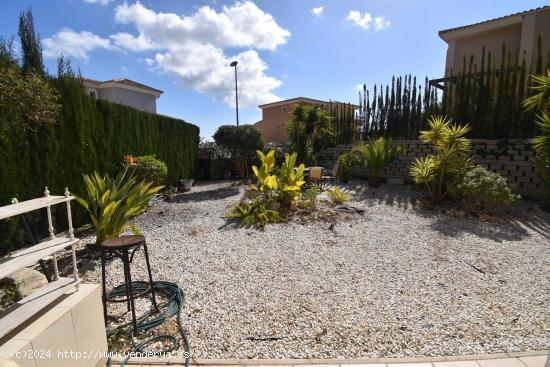 Venta La Nucía chalet independiente 4 dormitorios apartamento separado parcela vistas - ALICANTE