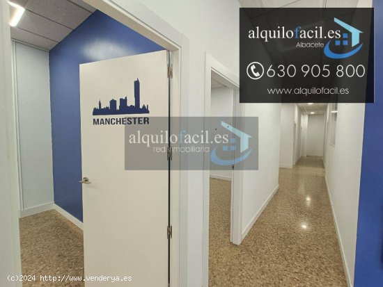 SE ALQUILA LOCAL EN C/ANGEL DE 200 METROS POR 800€